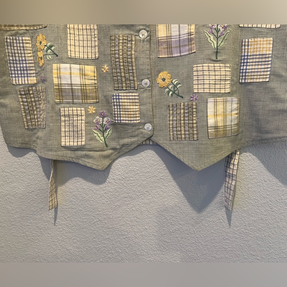 Vintage Houndstooth Vest Patchwork Embroidered Fl… - image 4